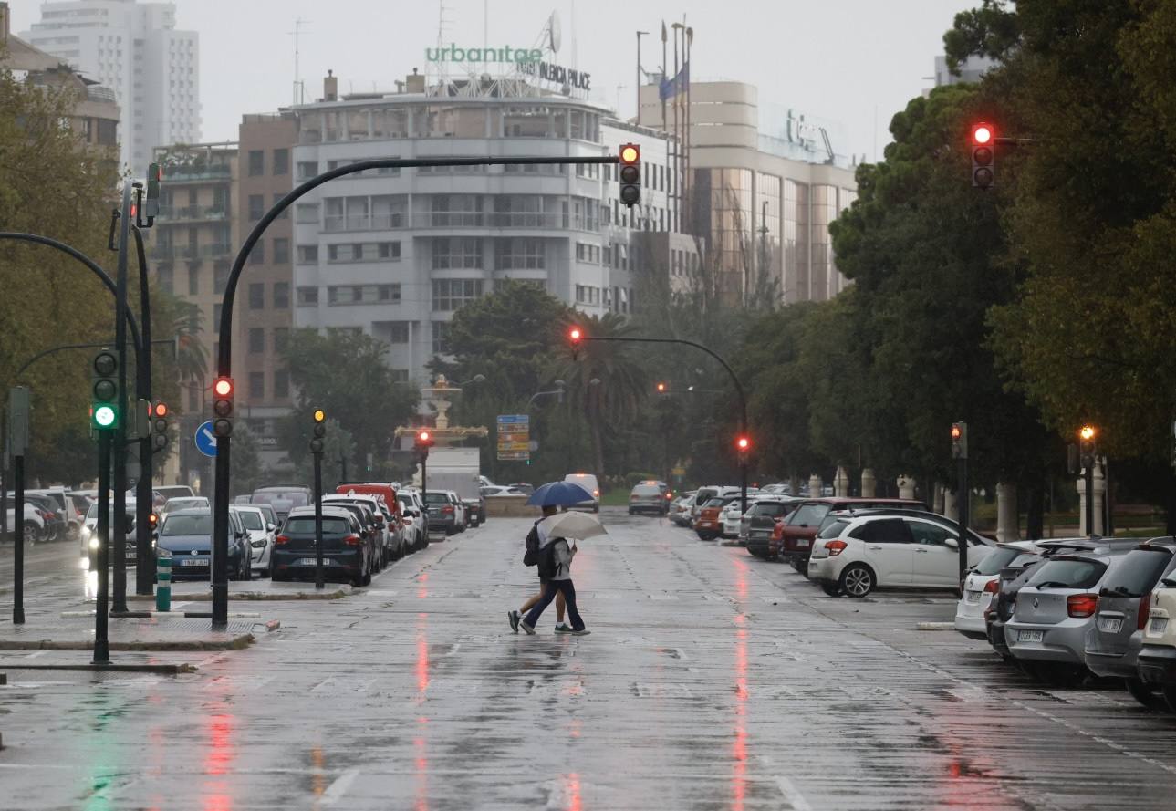 Valencia se prepara para recibir lo peor de las lluvias