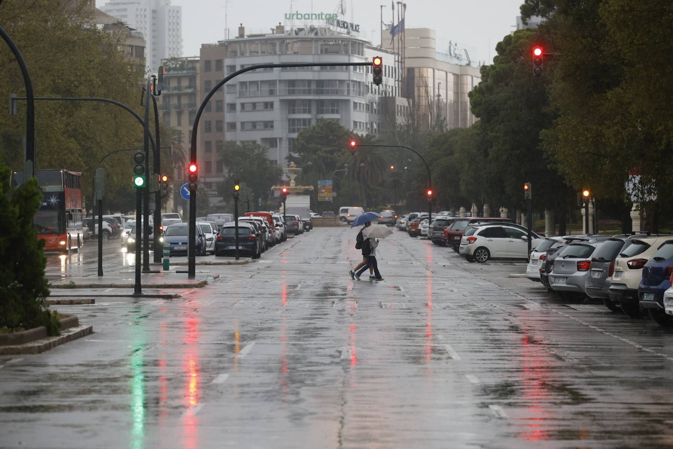 Valencia se prepara para recibir lo peor de las lluvias