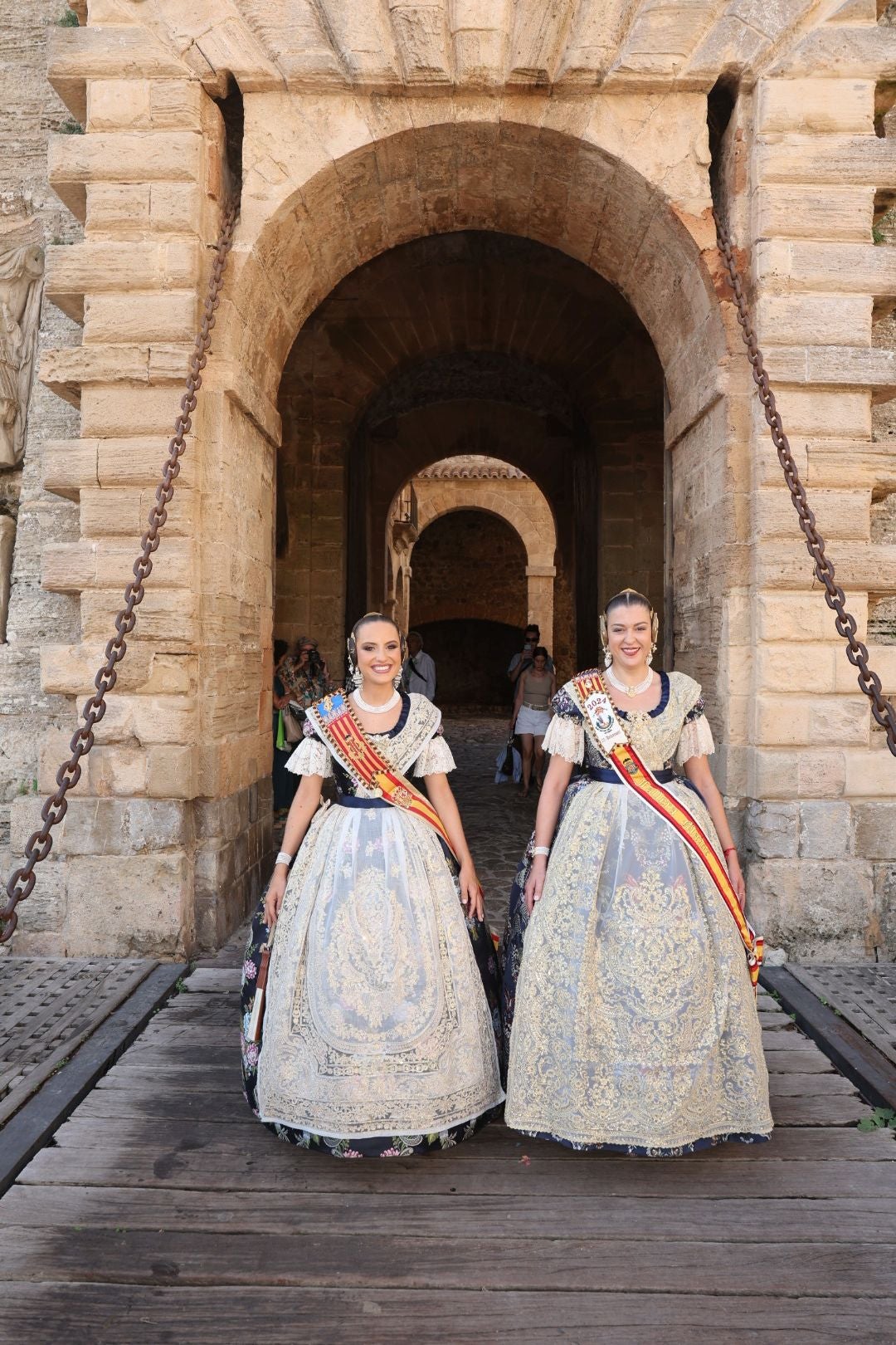 Las candidatas a Fallera Mayor de Valencia visitan Ibiza