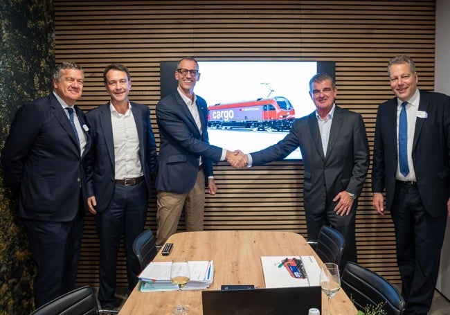 Representantes de Stadler y SBB Cargo.