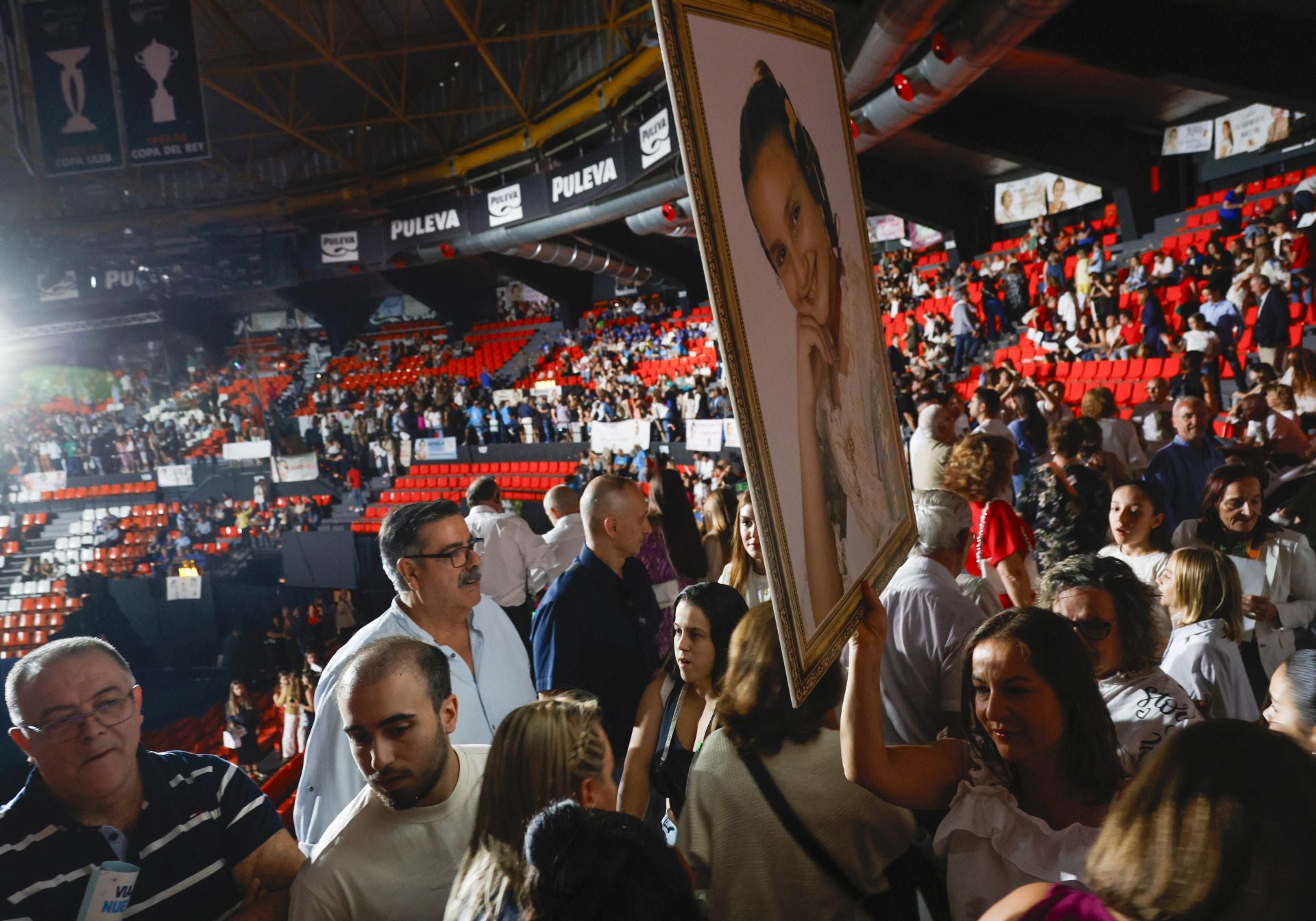 La gala de elección de las candidatas a fallera mayor de Valencia 2025 en imágenes