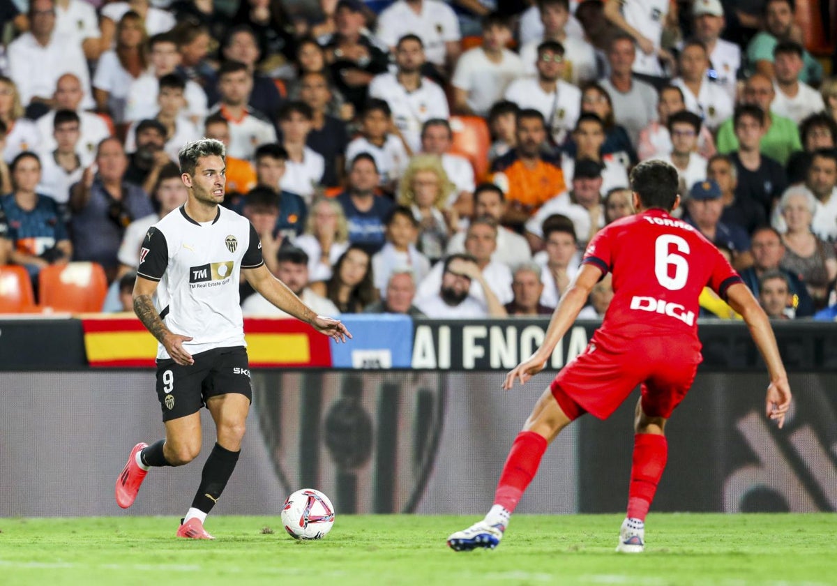 Hugo Duro, durante el partido del martes contra Osasuna.