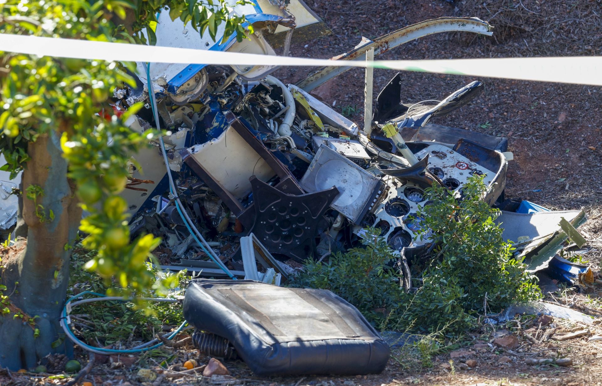 Tres muertos tras chocar un helicóptero con unos cables de alta tensión en el Monte Picayo