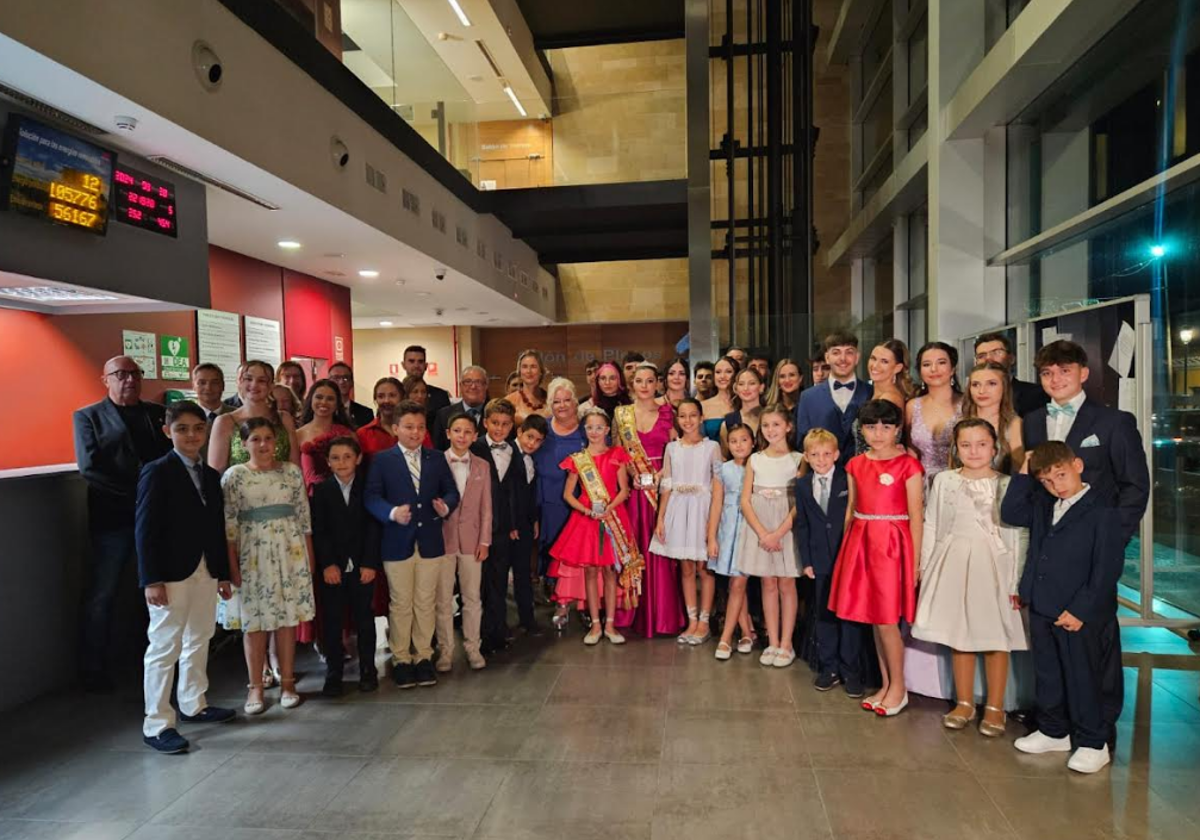 Oropesa del Mar inaugura sus fiestas patronales con la presentación de sus Reinas y Corte de Honor 2024