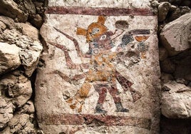 Descubren un enigmático mural milenario en el Perú preincaico