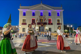 Pirotecnia, música y danzas protagonizan el 9 d'octubre en Paterna