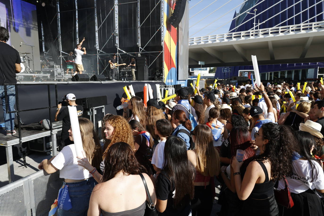 El festival &#039;Som de la terreta&#039; pone a bailar a la Ciudad de las Artes