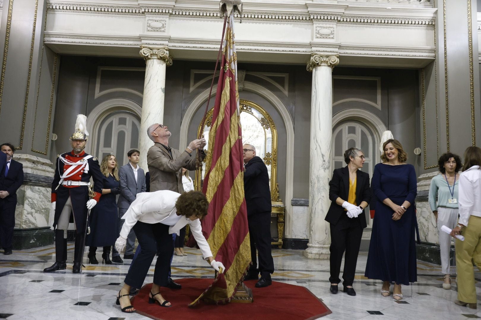 Fotos de la Senyera, que se puede visitar por el 9 d&#039;Octubre