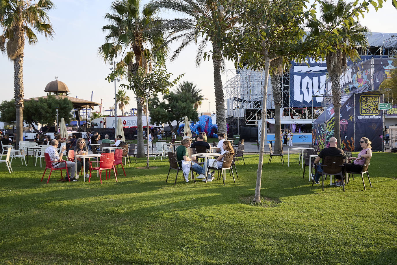 El festival Love to Rock llena de música La Marina