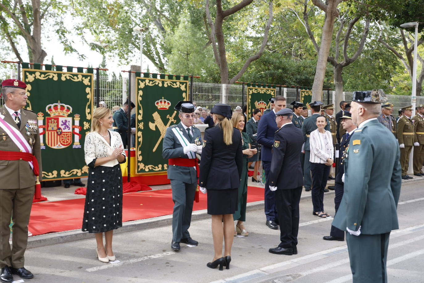 Fotos de la Guardia Civil honrando a su patrona en Cullera