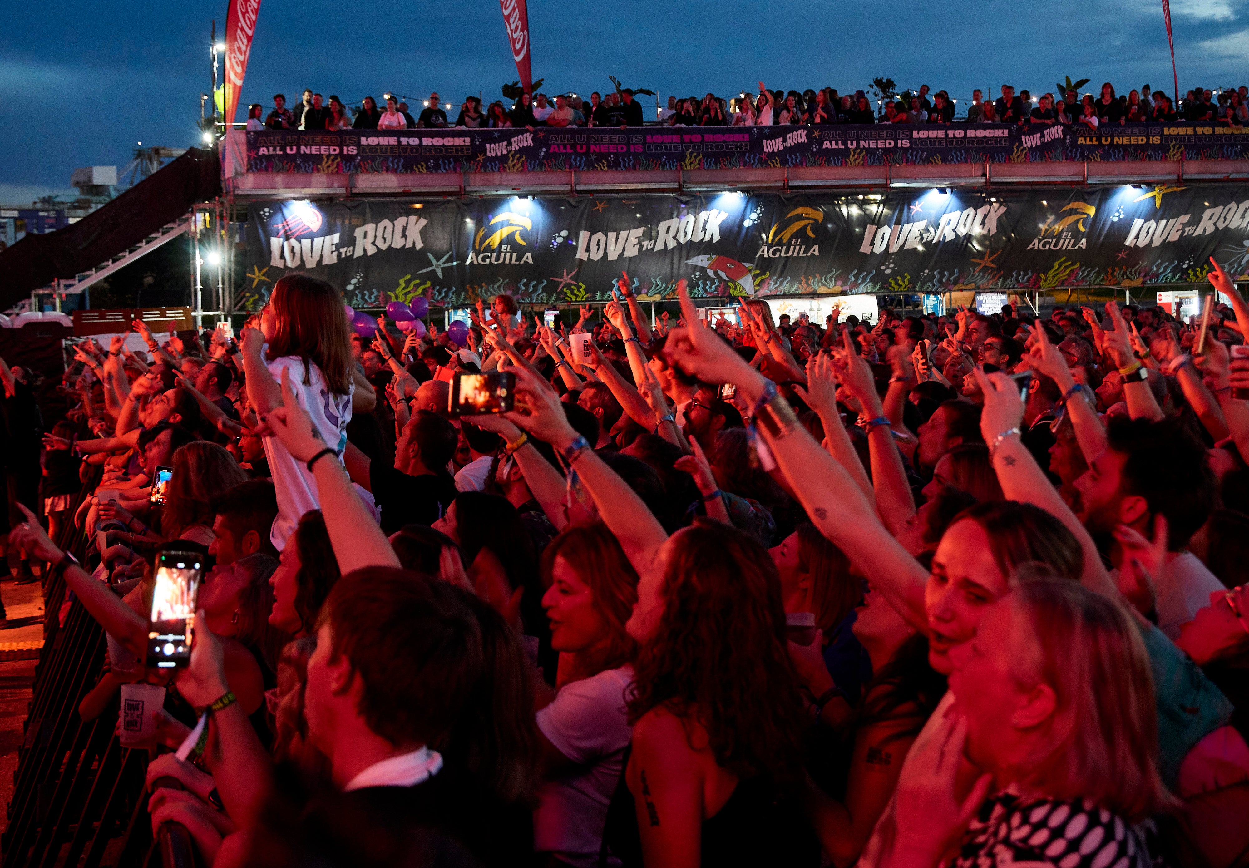 El Love to Rock multiplica el público en la segunda sesión en la Marina de Valencia