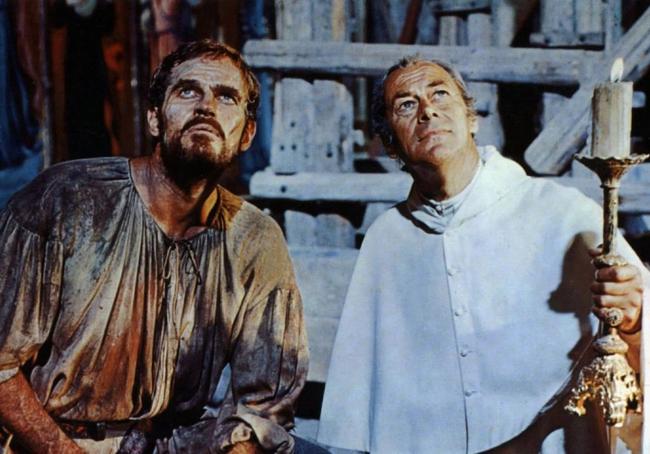 Charlton Heston y Rex Harrington.