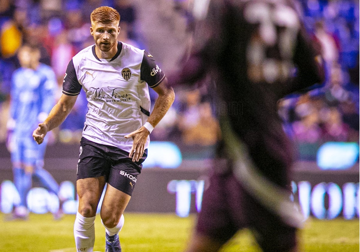 Maximiliano Caufriez, con el Valencia ante México.