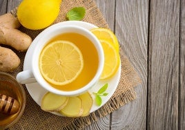 El limón, un ingrediente muy efectivo para preparar infusiones saludables.