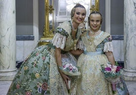 Berta Peiró y Lucía García, falleras mayores de Valencia 2025.