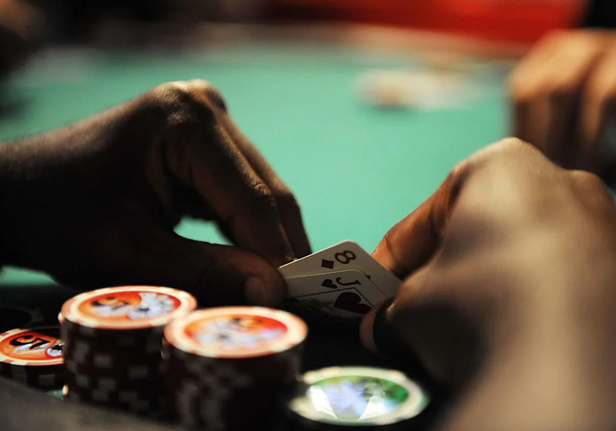 Los consejos de una jugadora de póker profesional para tomar buenas decisiones