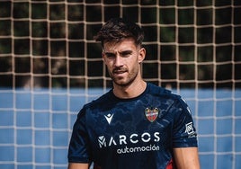 Alfonso Pastor, con el Levante, en un entrenamiento.