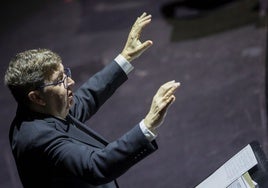 El maestro Francesc Perales ha estado 36 años al frente del Cor de la Generalitat.