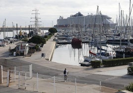 Vista general de la Marina Sur, este jueves por la mañana.