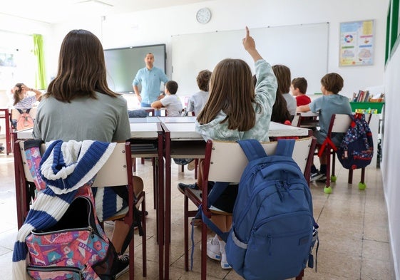 Alumnos de Primaria durante una clase.