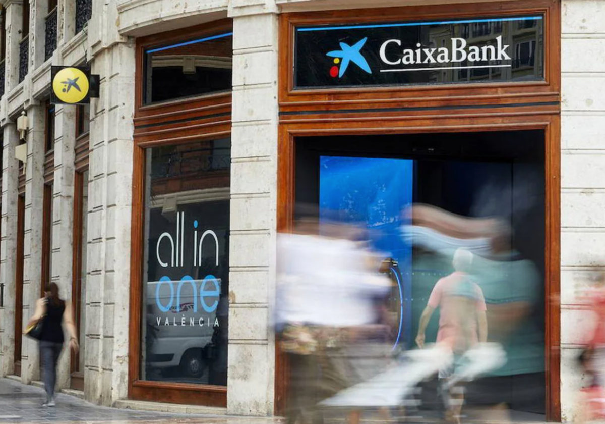 CaixaBank pone en marcha un plan de medidas de apoyo para los afectados por el temporal en la Comunitat Valenciana