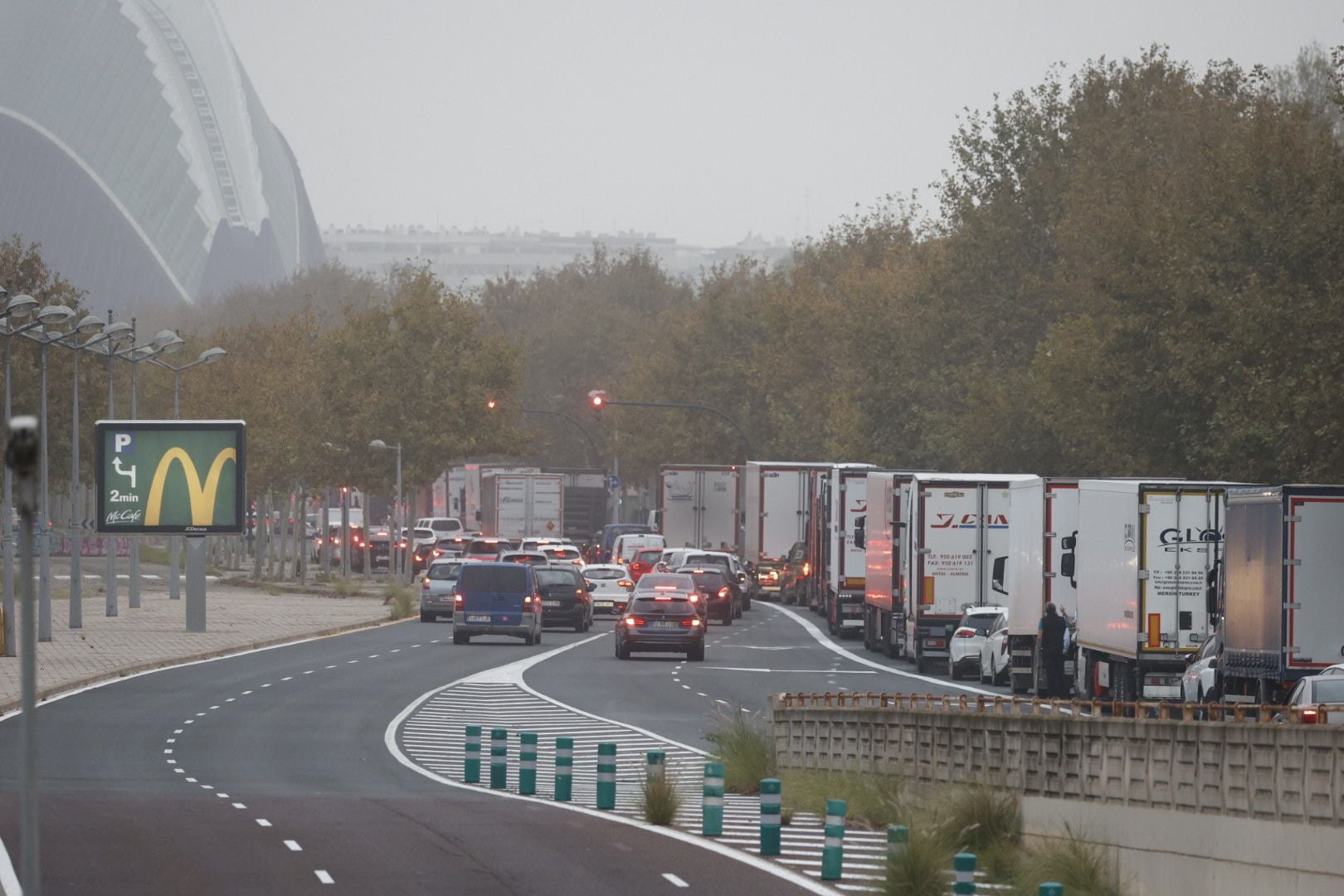 Valencia se despierta el día después de la tragedia