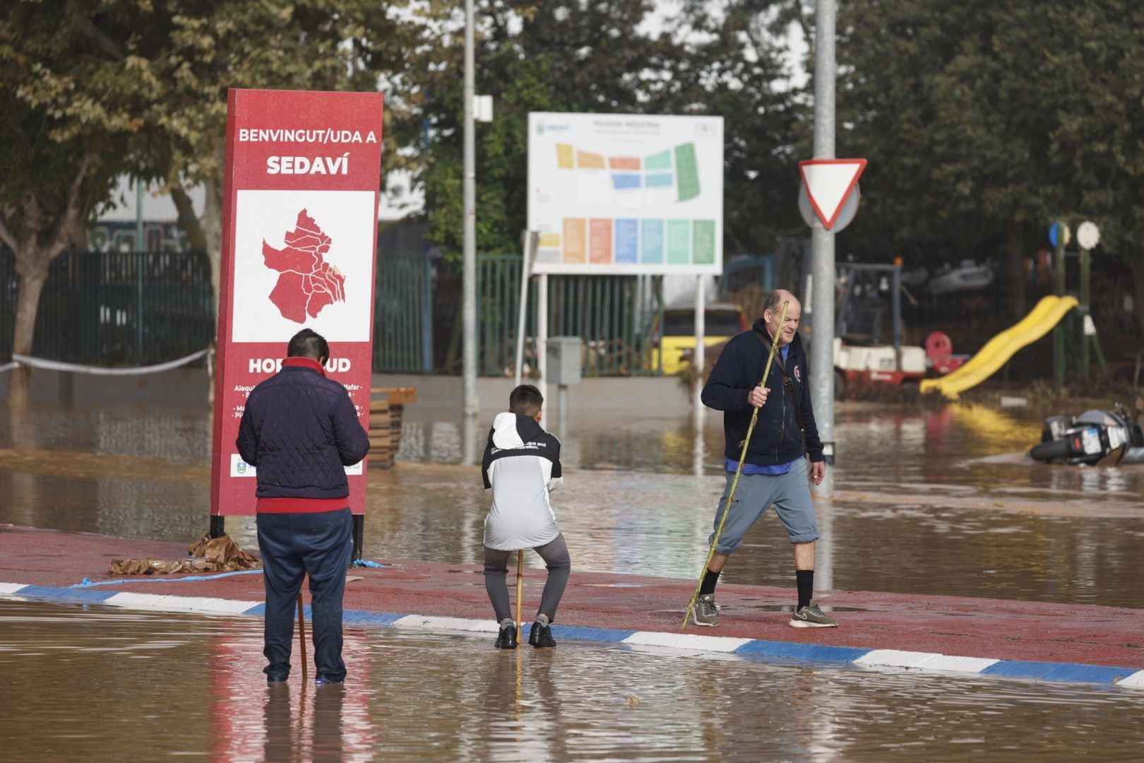 Fotos: el escenario devastador en los municipios afectados en Valencia