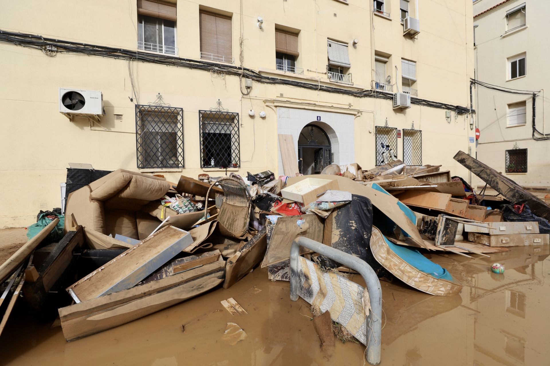 La solidaridad de los pueblos más afectados por la DANA