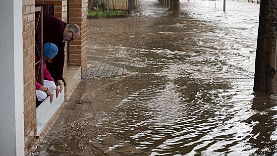 Aemet activa la alerta roja en Castellón por la DANA