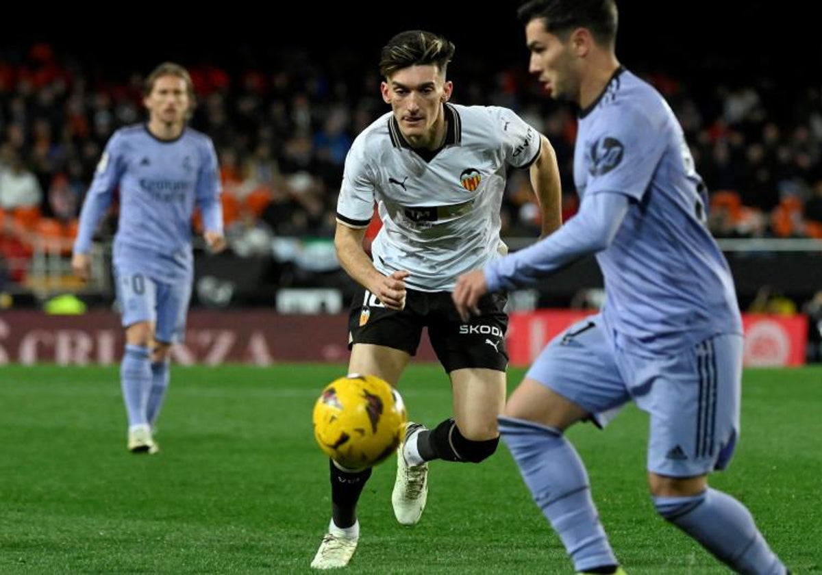 Un instante del Valencia-Real Madrid en Mestalla de la pasada temporada.