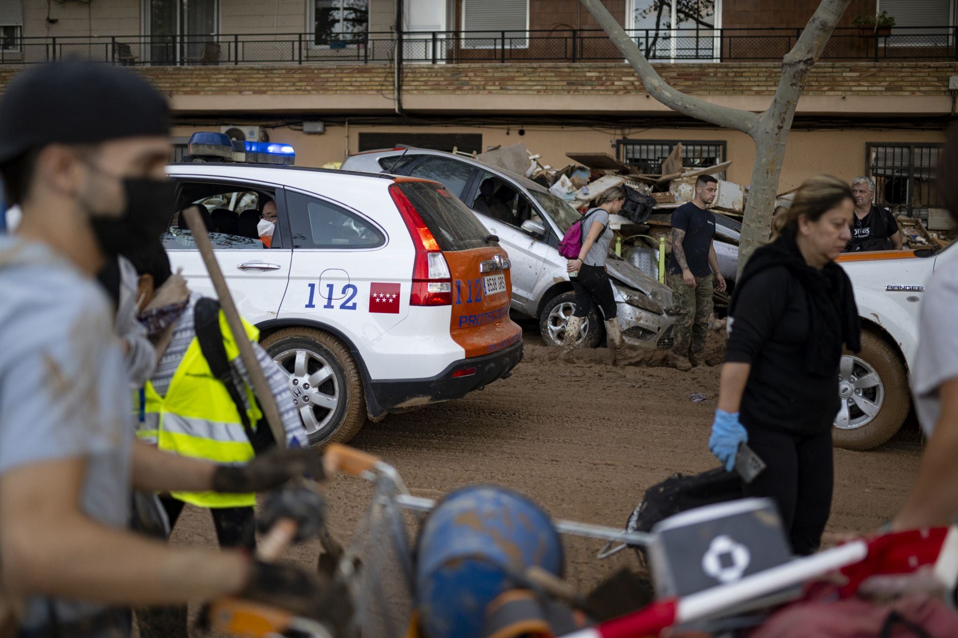 Los trabajos de rescate continúan en los pueblos de Valencia siete días después de la DANA