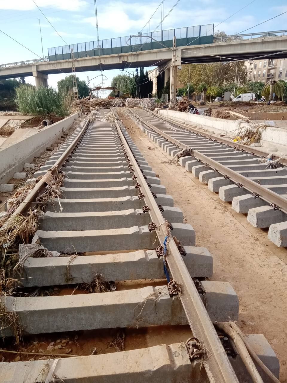 Avances en la recuperación y reparación de las infraestructuras viarias y ferroviarias de Valencia