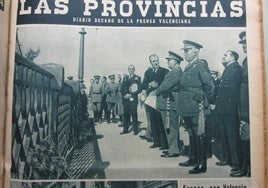 Franco en ValenciaPortada con la visita deldictador a la zona de lasinundaciones en 1957.