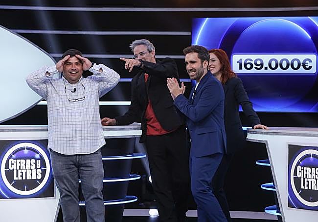 Jose al saberse ganador del bote de 'Cifras y Letras'.