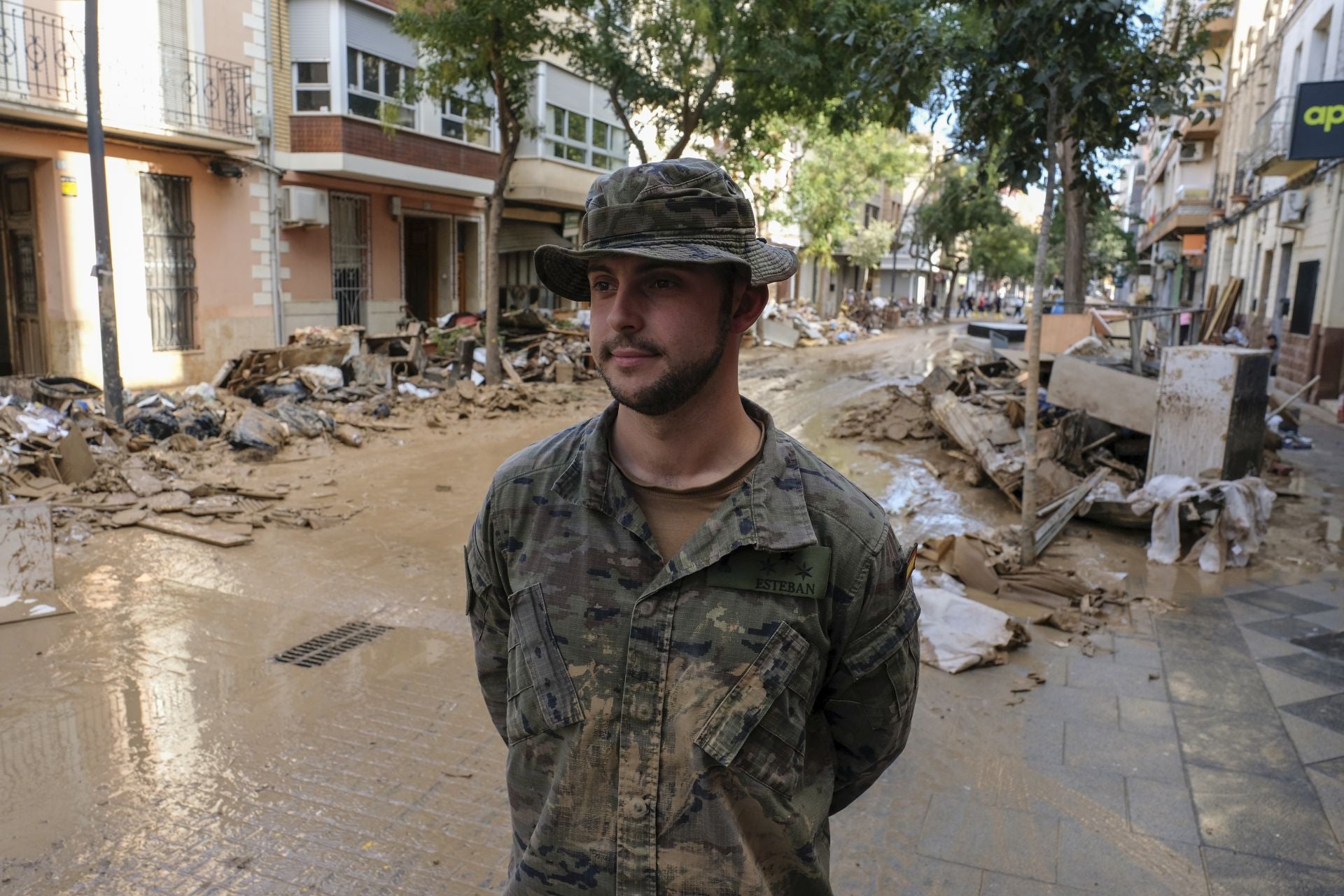 El Ejército ayuda a los afectados de la DANA en Valencia