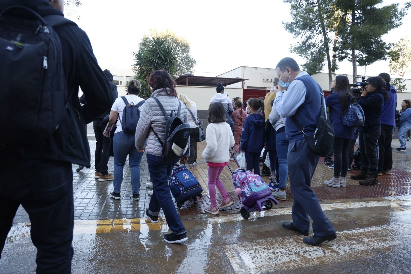 FOTOS | La vida vuelve a las aulas de 47 colegios de la zona cero