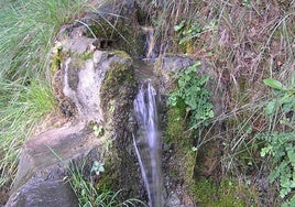 Una de las fuentes del Desert de les Palmes.