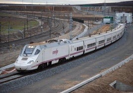 Un AVE de Renfe en una imagen de archivo.