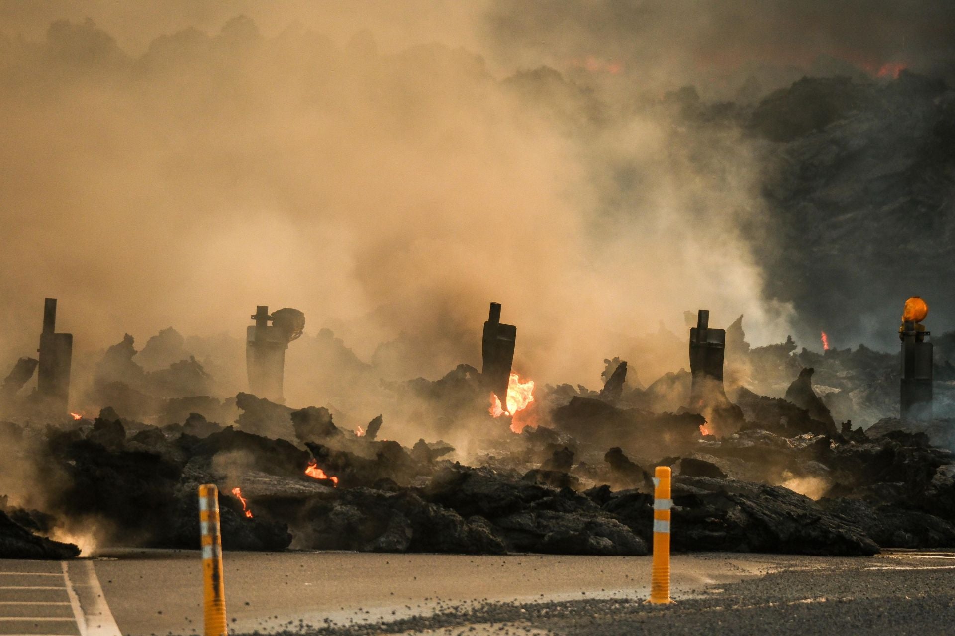 La furia de un volcán en Islandia obliga a evacuar Grindavik