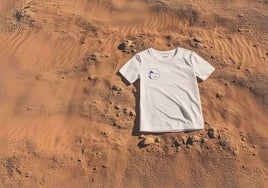 Una camiseta que llevarán las científicas que promueven la investigación de Marte.