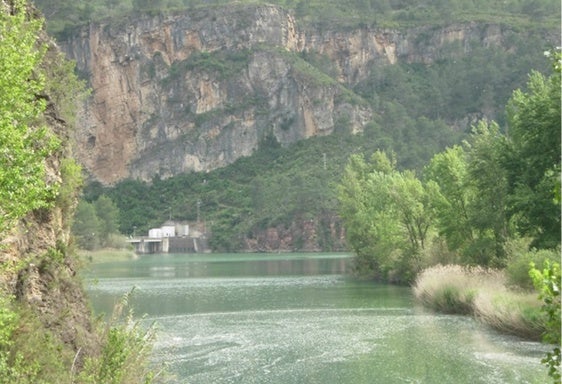 Embalse de Vallat.