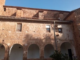 Claustro del convento que también se ha visto afectado.