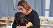 «He tenido que llevar a mi hijo a un colegio de acogida»