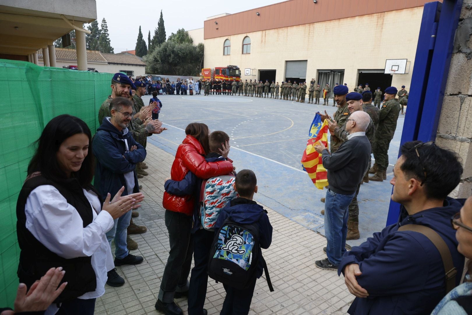 Los niños de Benetússer vuelven al colegio