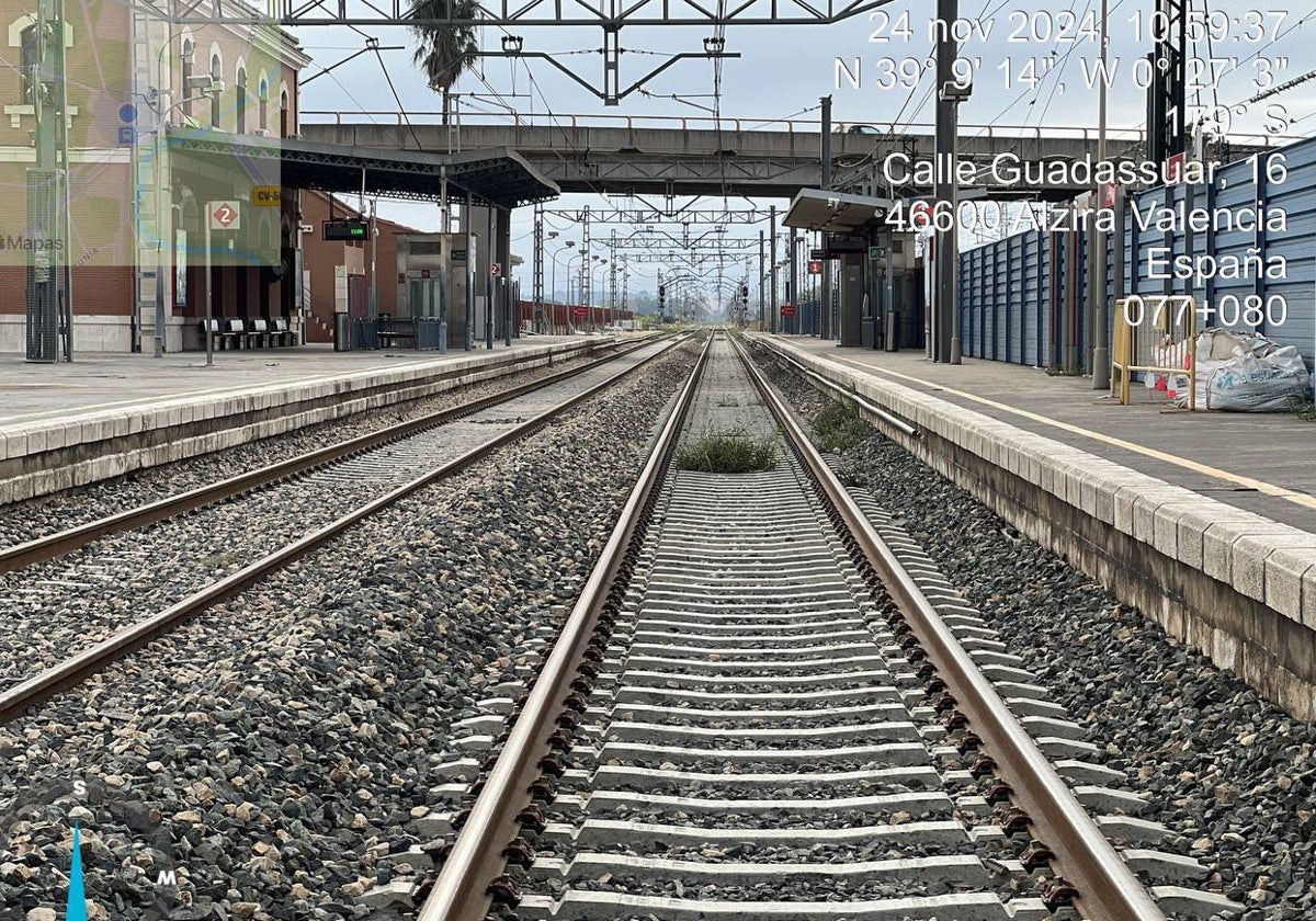 Tramo de vía recuperado en Alzira.