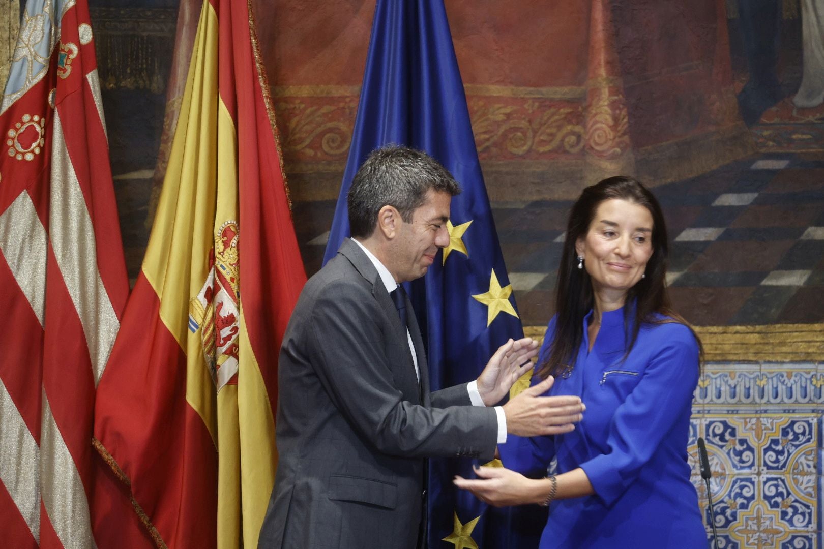 FOTOS | Toma de posesión de los nuevos consellers en Les Corts