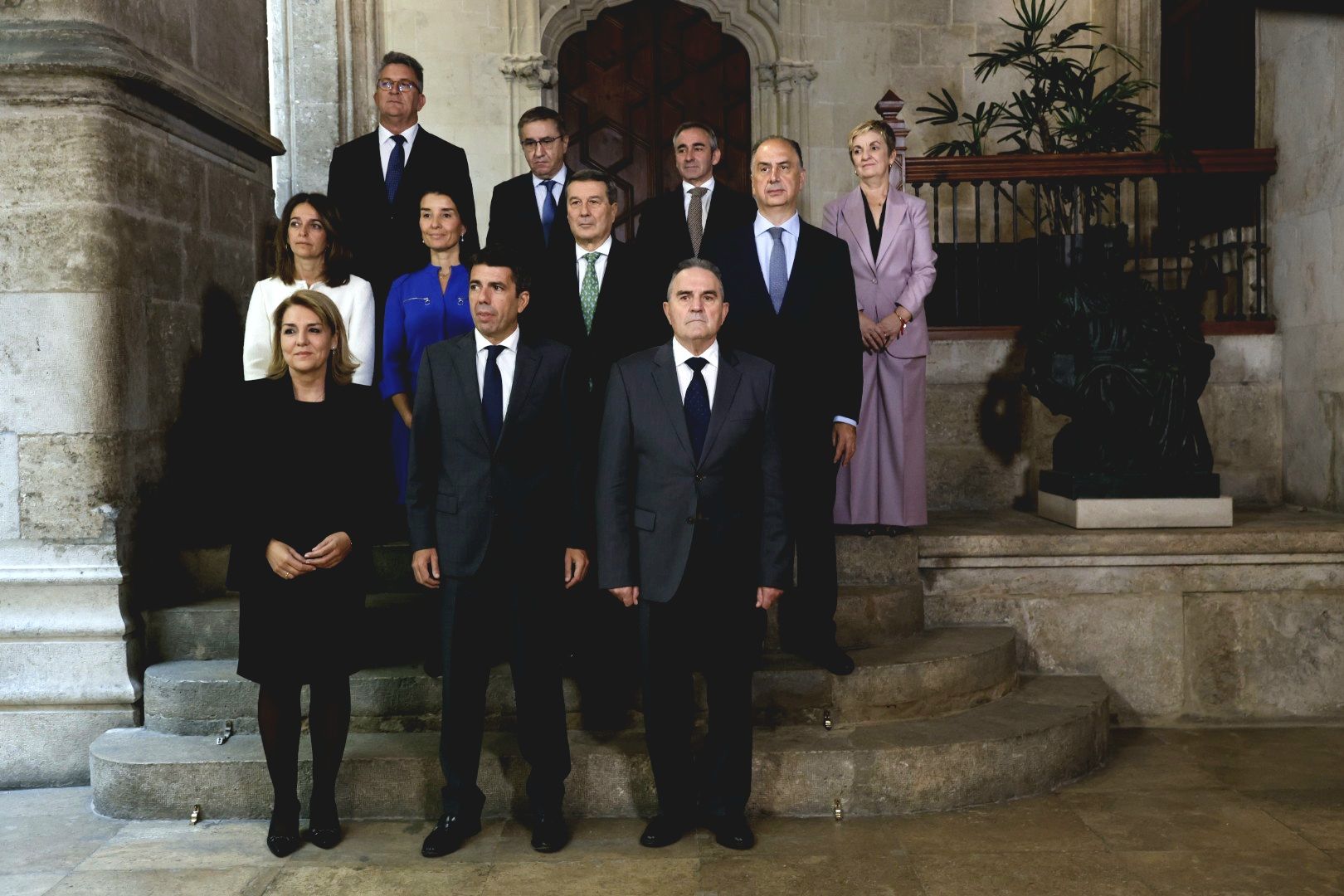 FOTOS | Toma de posesión de los nuevos consellers en Les Corts