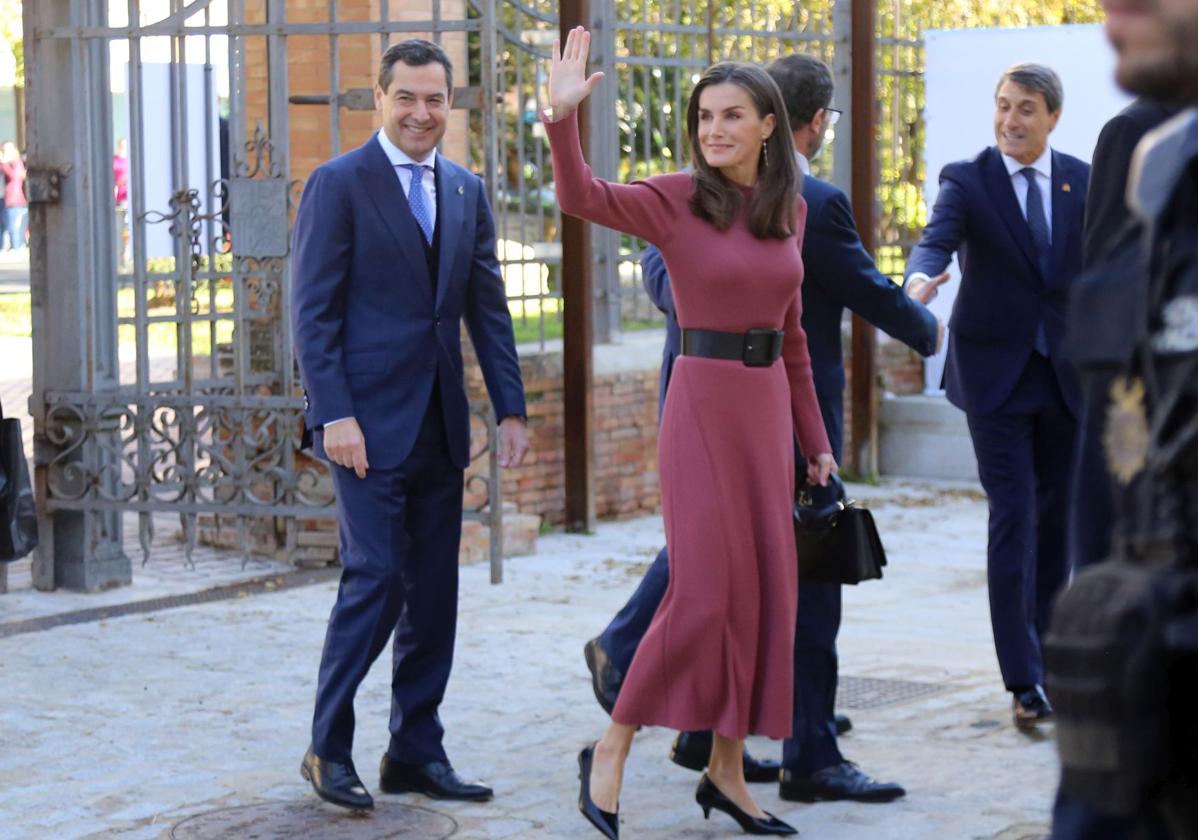 Llegada de los Reyes al acto de entrega de las Medallas de Oro al Mérito en las Bellas Artes.