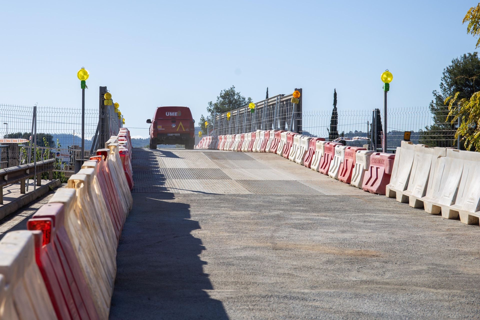 El puente arrasado por la DANA que conectaba Cheste con la A-3 se reabre al tráfico