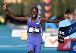 Sabastian Sawe, vencedor absoluto del Maratón de Valencia 2024.